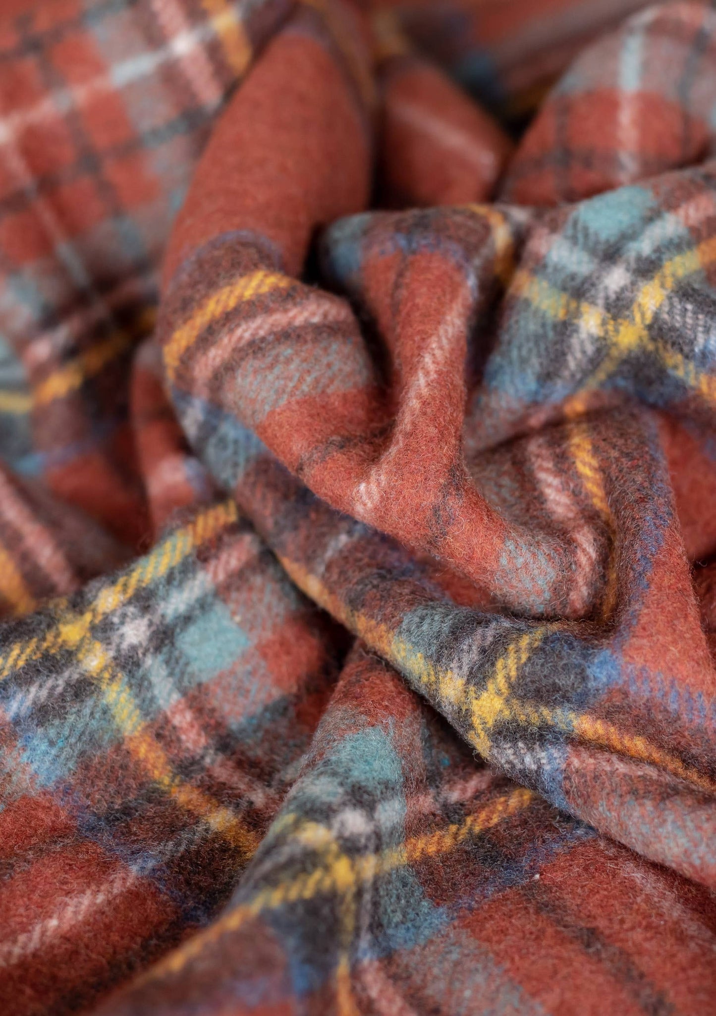 Stewart Royal Wool Throw