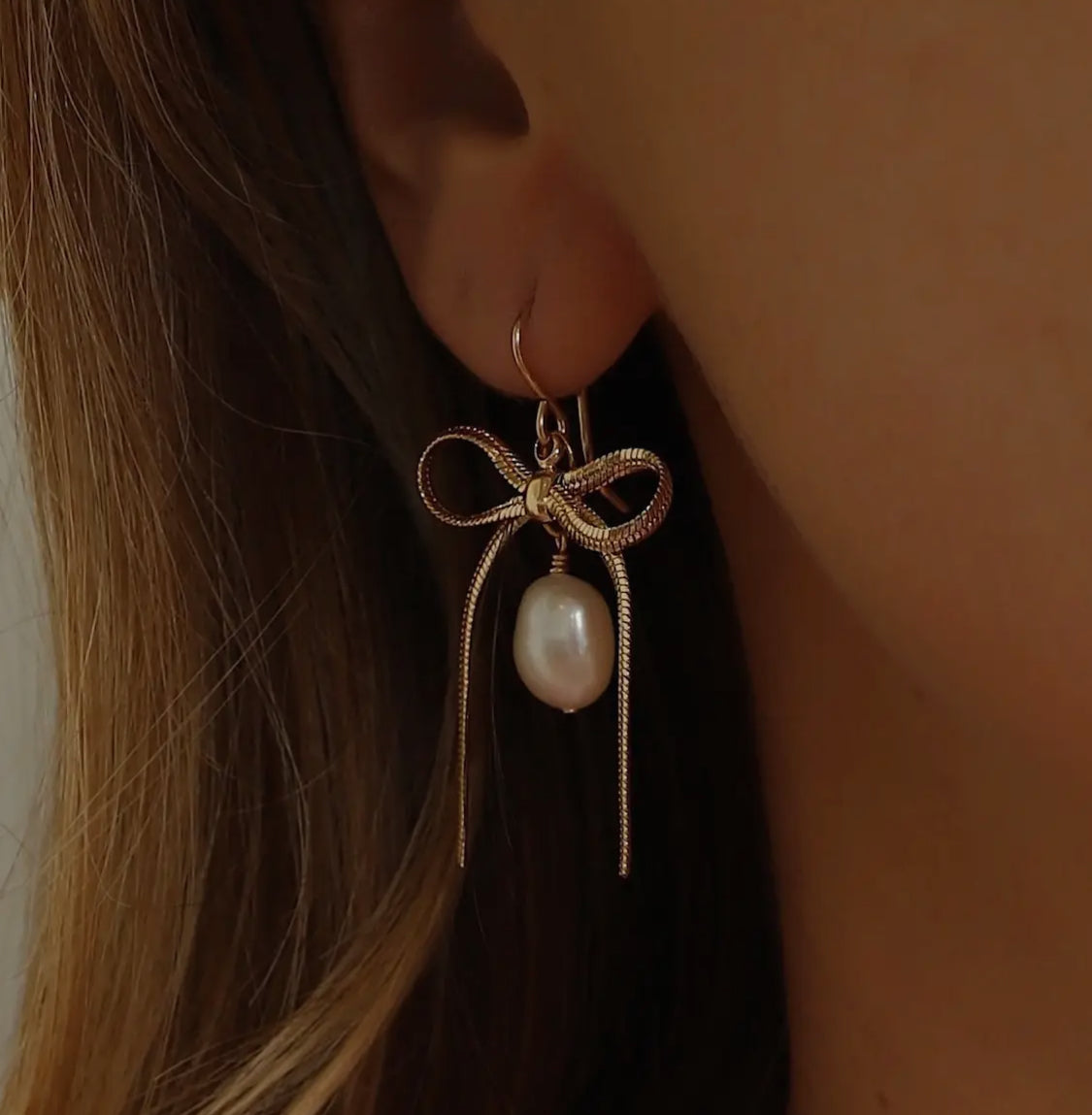 Ribbon & Pearl Earrings