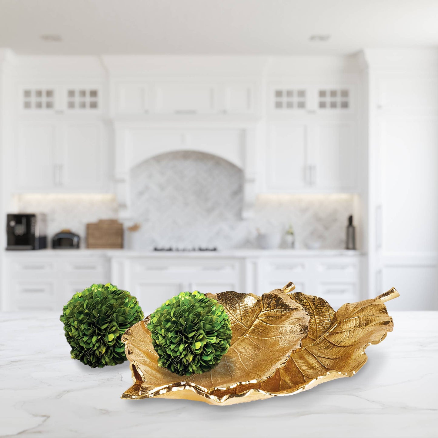 Boxwood Ball 4"