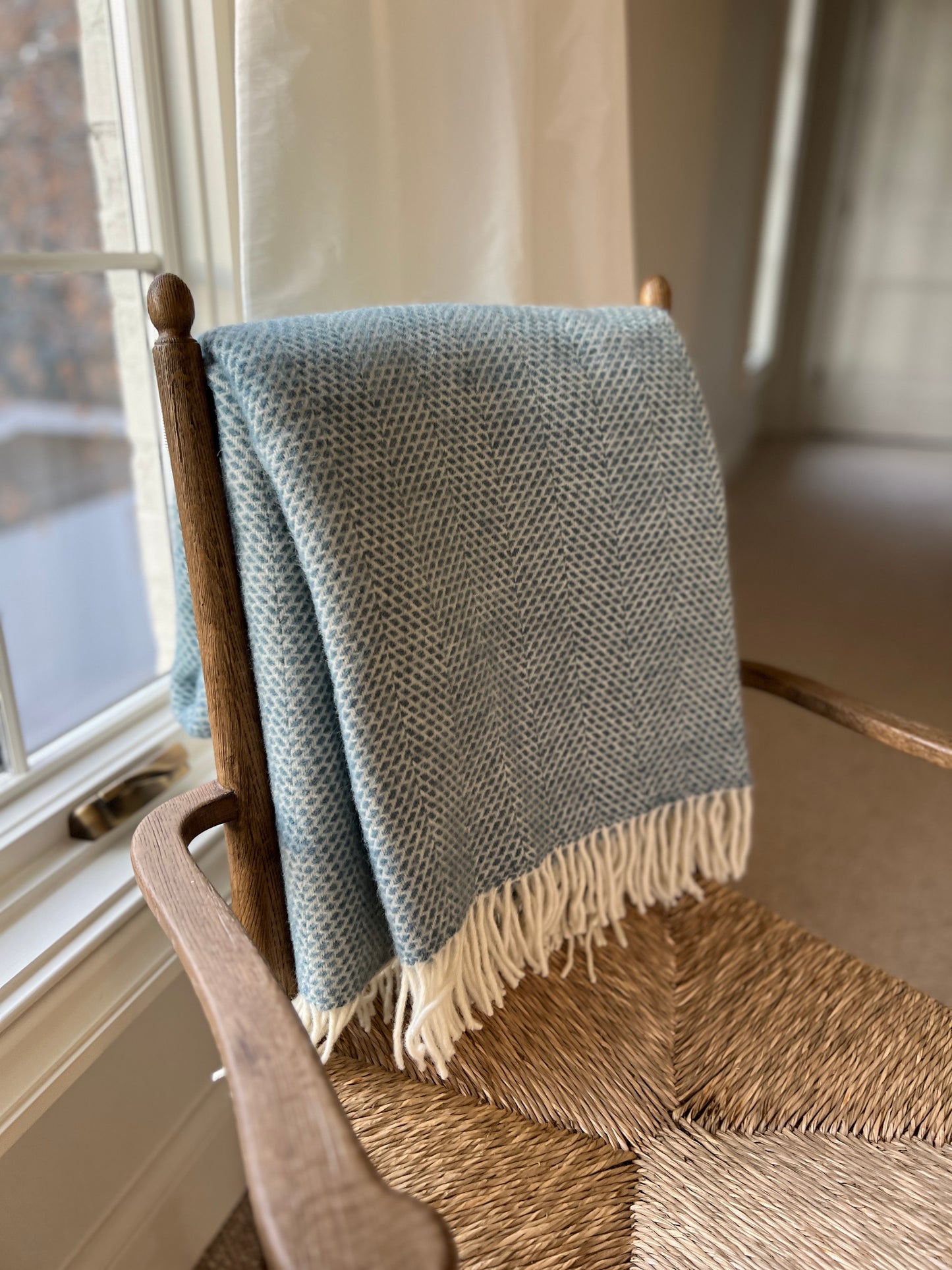 Wool Throw: Beehive Petrol