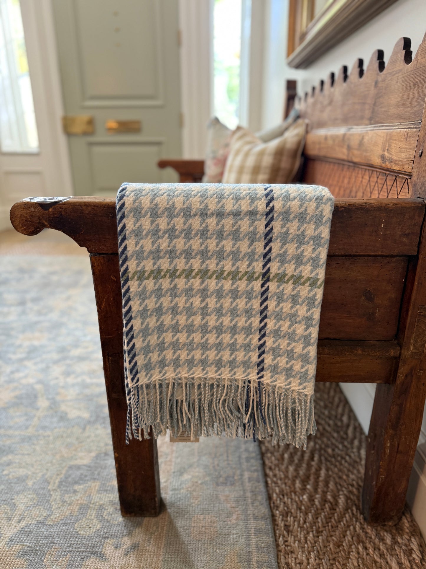 Houndstooth Wool Throws