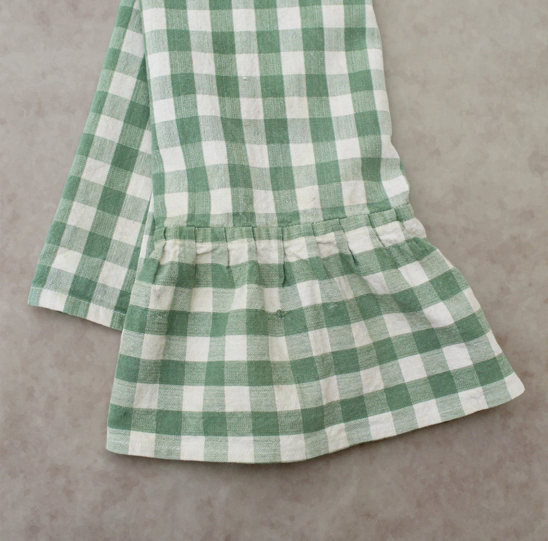 Gingham Ruffled Tea Towel