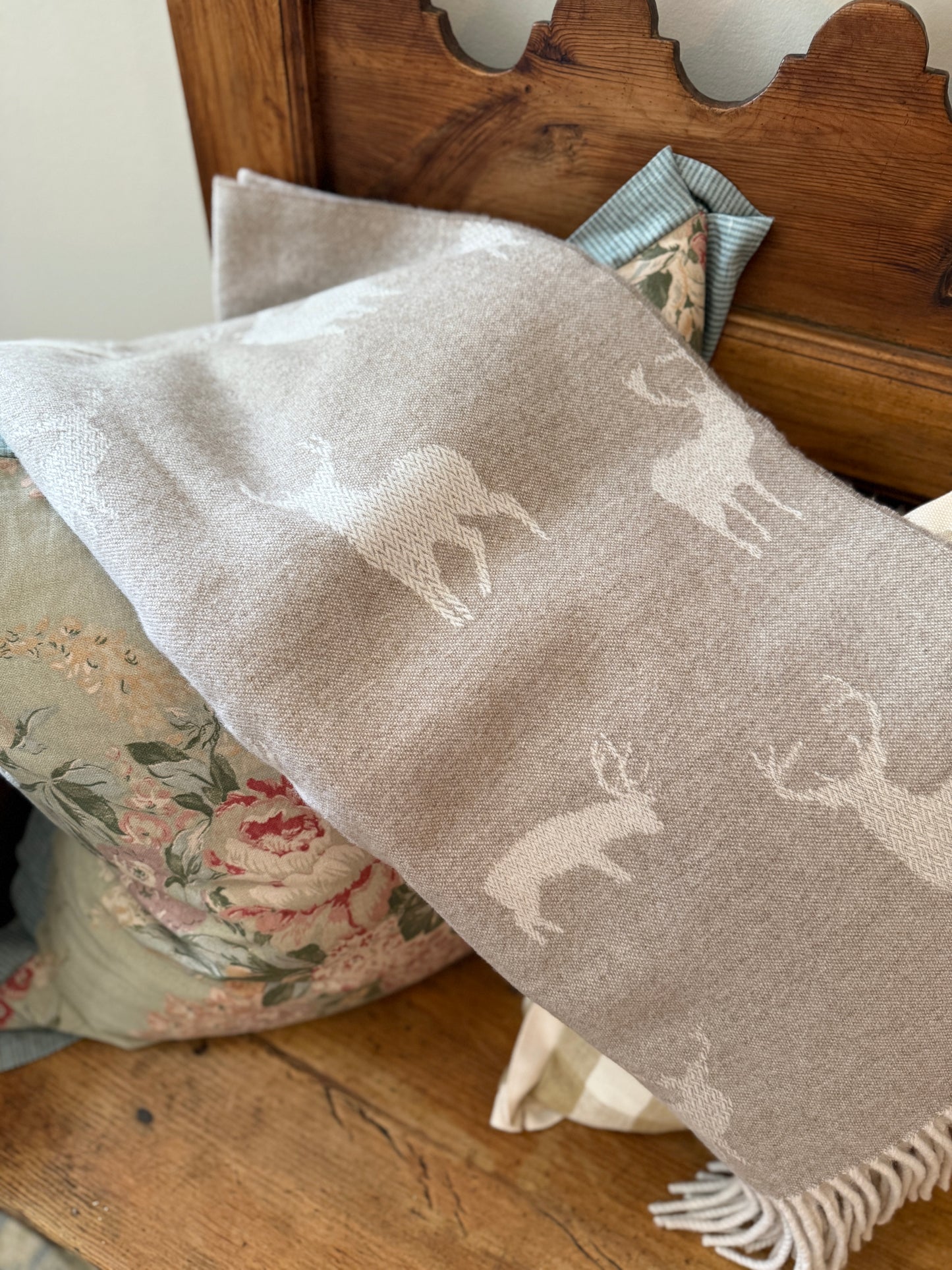 Stag Wool Throw