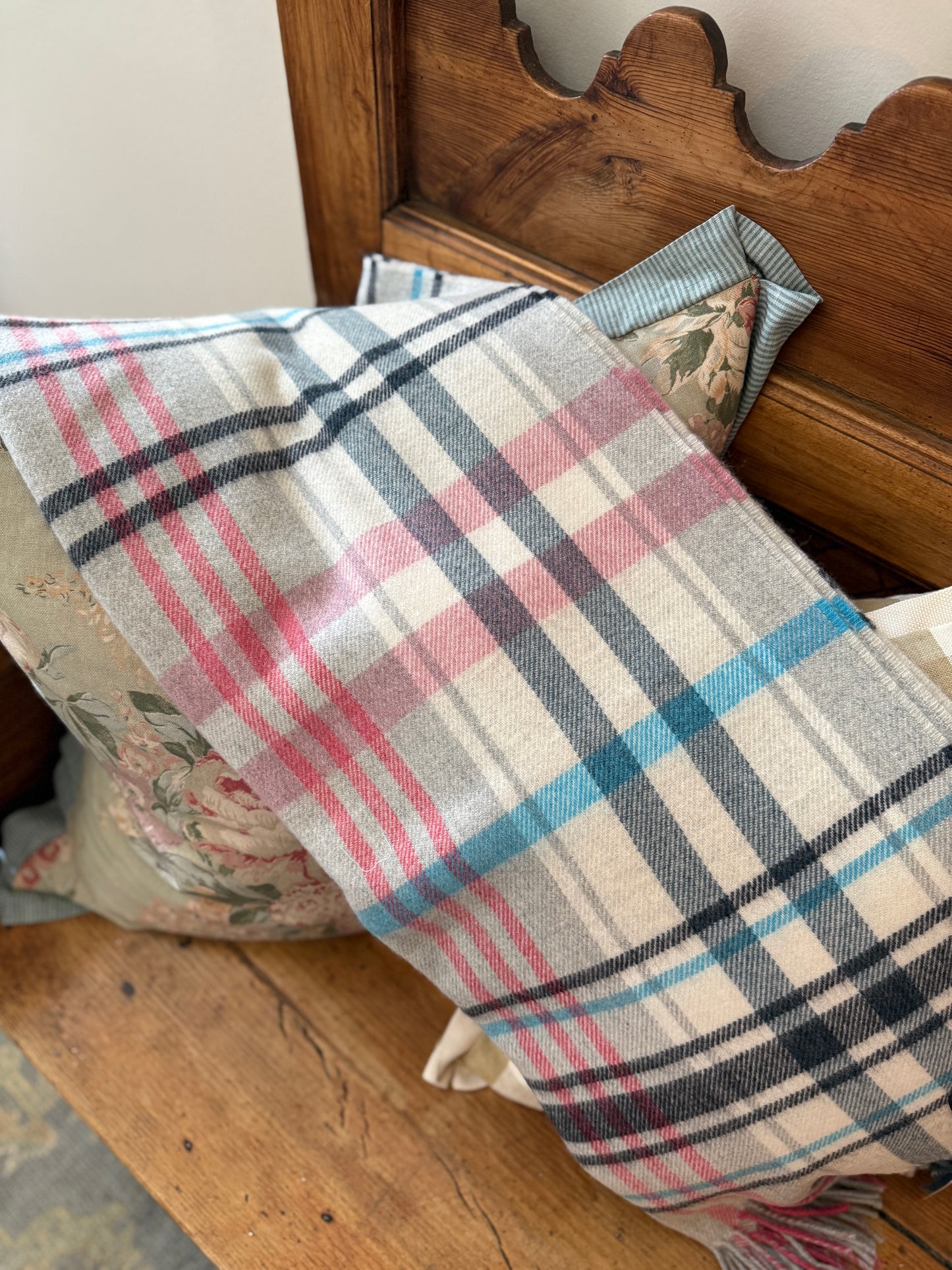 Colorful Tartan Wool Throw