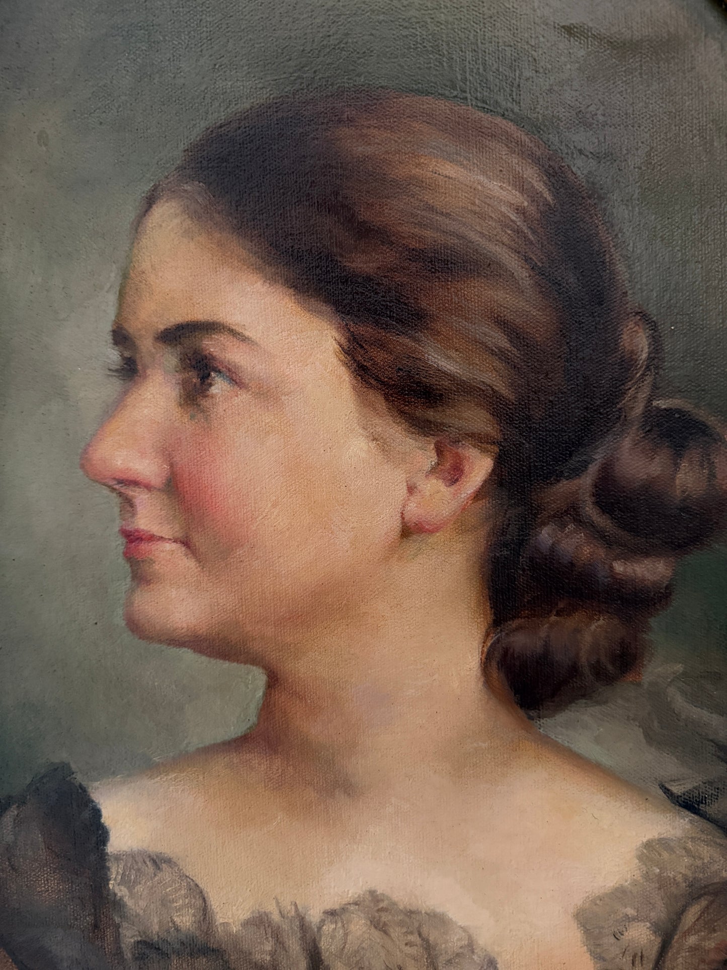 The Colonial Lady