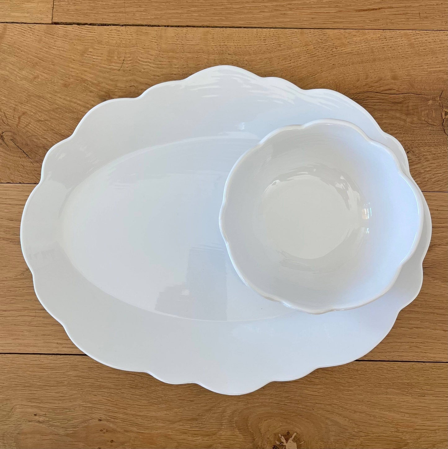 Scalloped Serving Tray