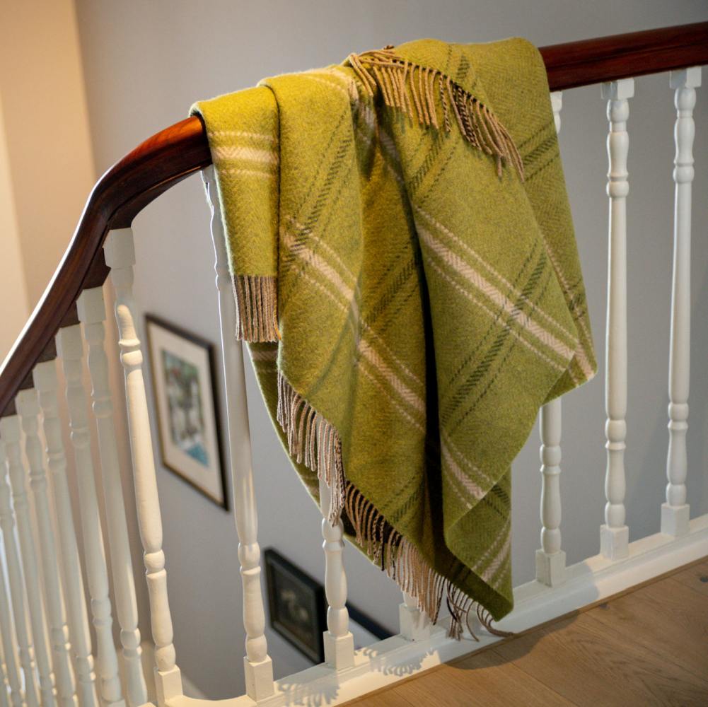 Green Overcheck Cashmere Throw