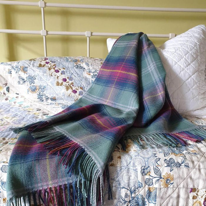 Hame Tartan Wool Throw