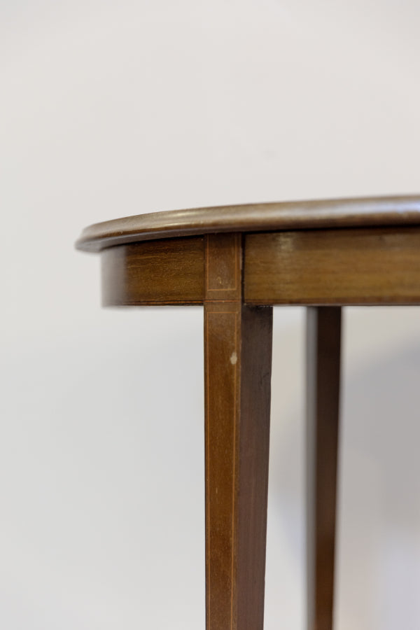 Oval Window Table with Casters