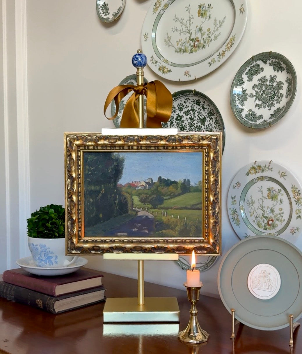 Art Easel with Finial