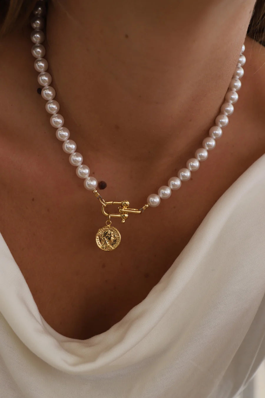 Nova Pearl Necklace