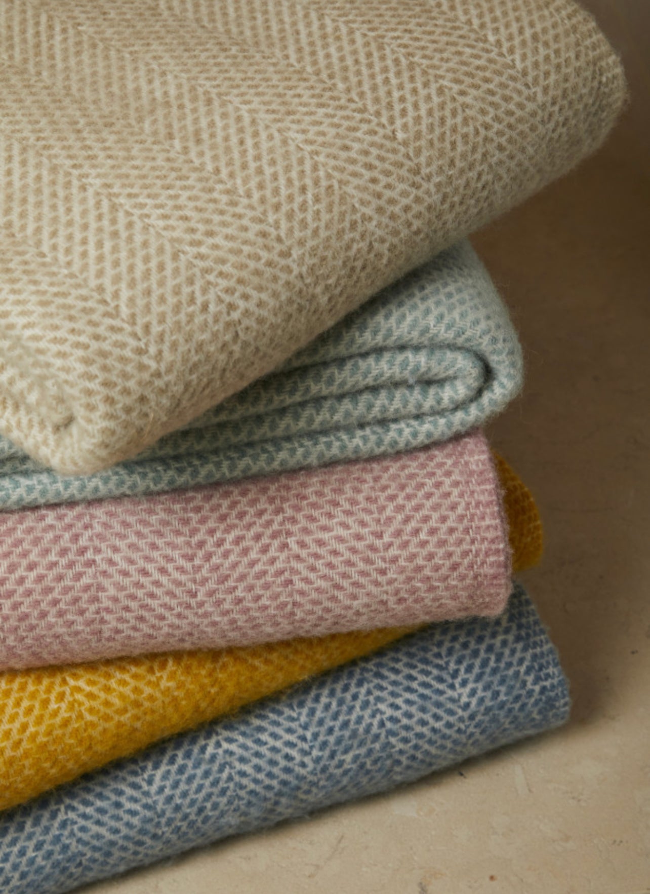 Wool Throw: Beehive Cream