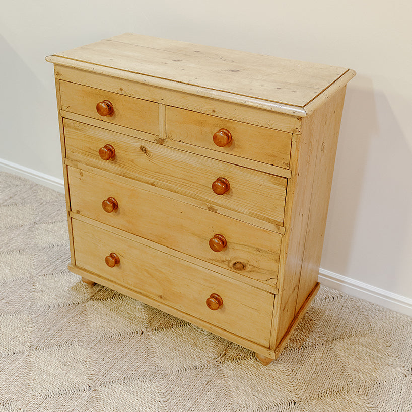 Simple English Pine Chest