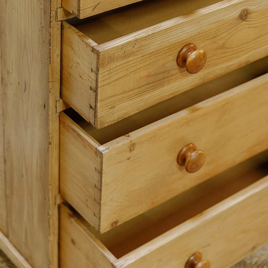 Simple English Pine Chest