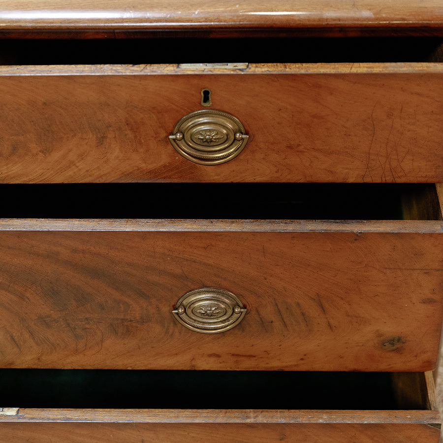 Victorian Mahogany Chest of Drawers