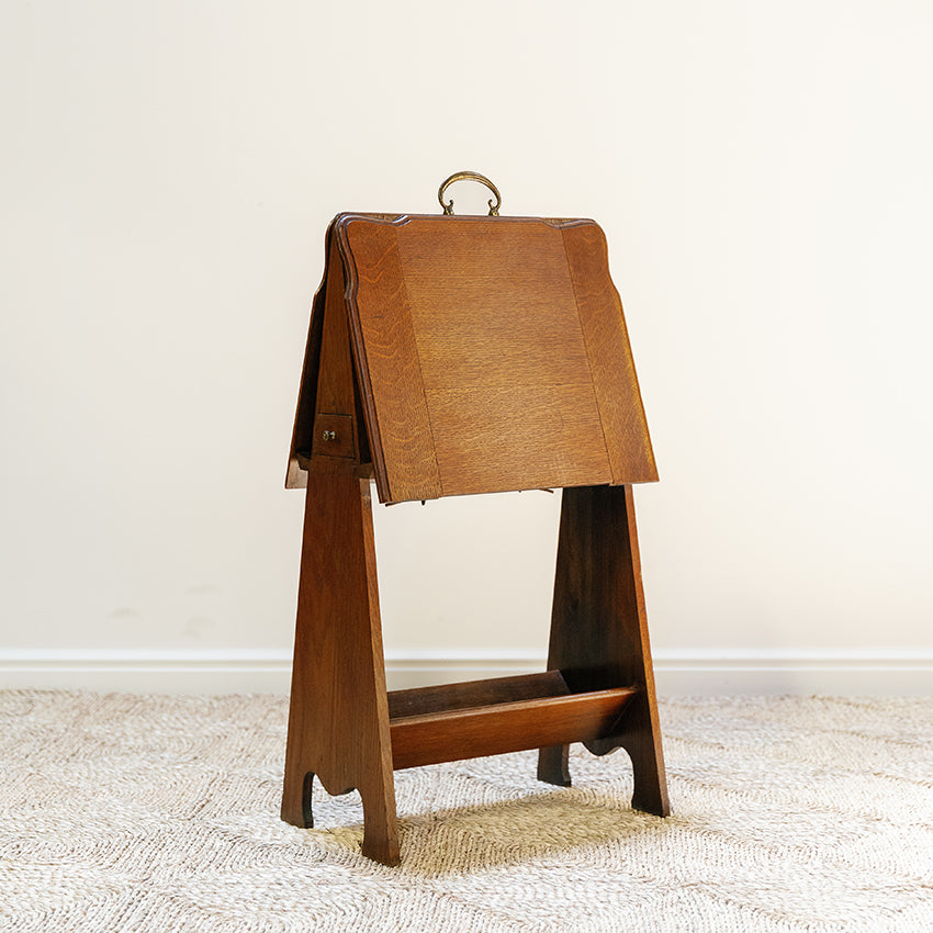 Oak Arts & Crafts Stand