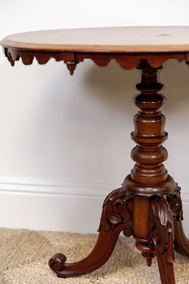 Victorian Scalloped Tripod Base Table