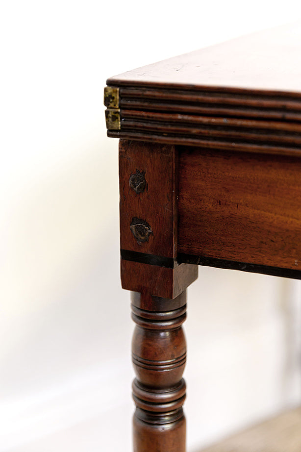 Foldover Tea Table