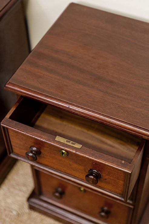 Mahogany Small Bedside Chests (pair)