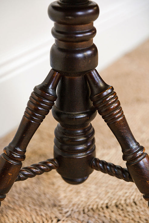 Adjustable Piano Stool