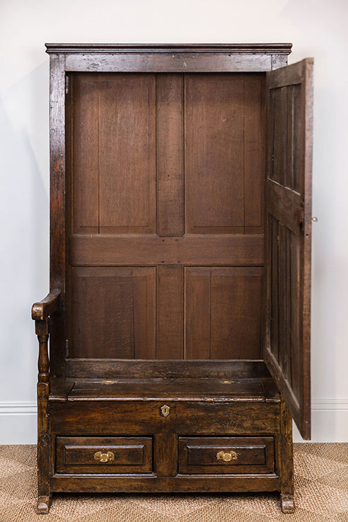Bacon Back Settle Bench