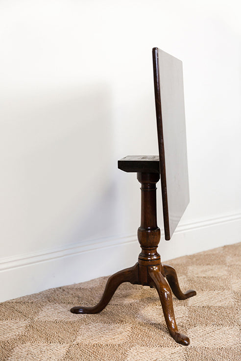 Georgian Square Tilt Top Table