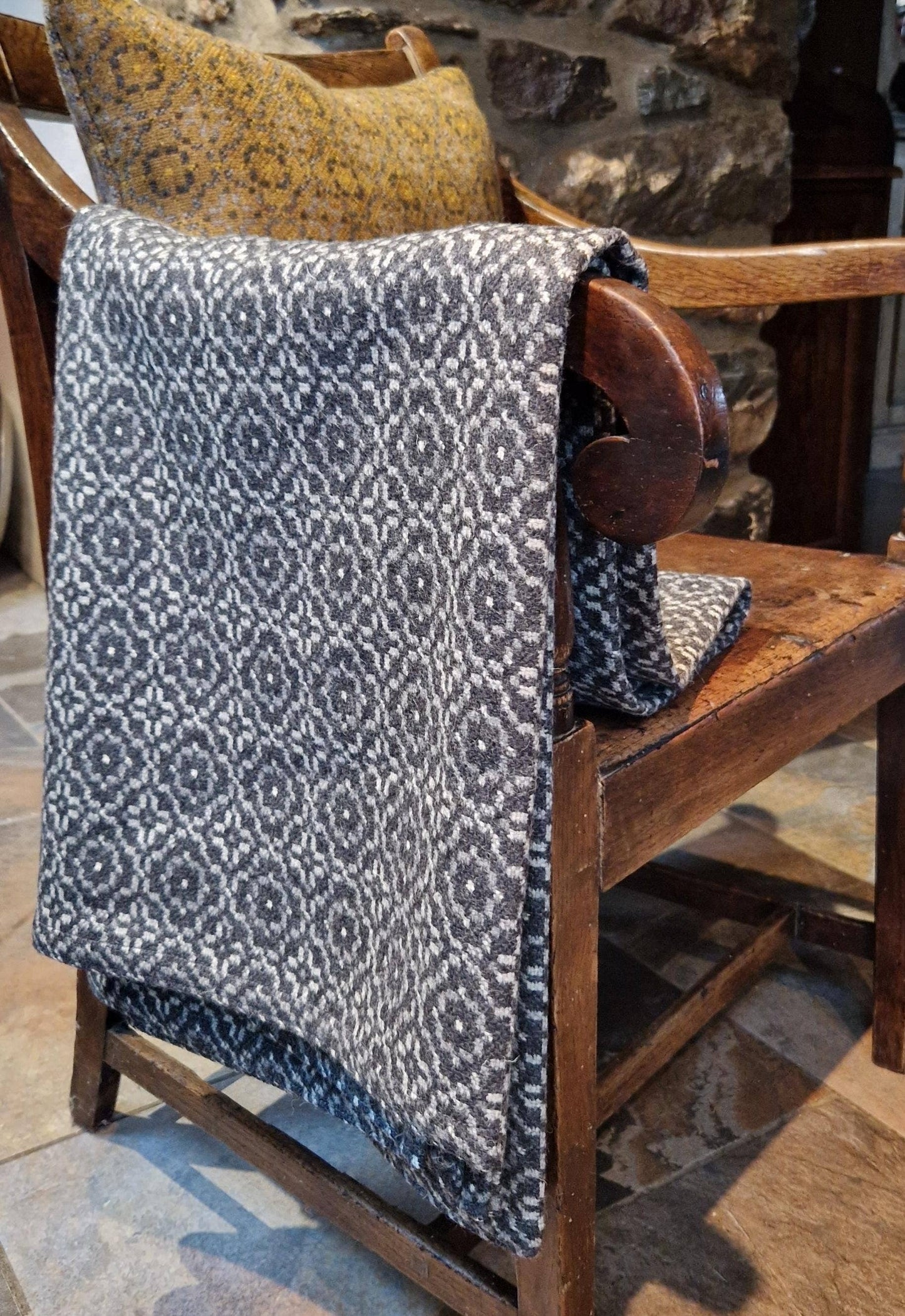 Vintage Rose Welsh Tapestry Throw