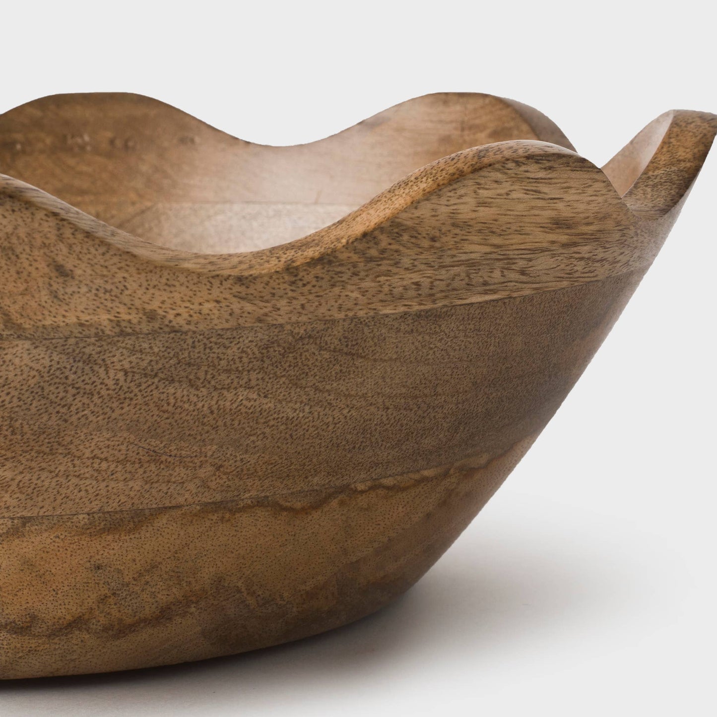 Scalloped Wooden Bowl Set