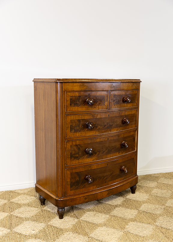 Bowfront flame wood chest