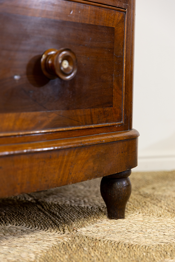 Bowfront flame wood chest