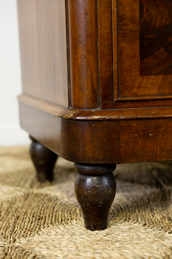 Bowfront flame wood chest