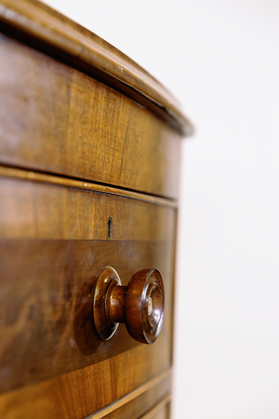 Bowfront flame wood chest