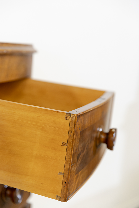 Bowfront flame wood chest