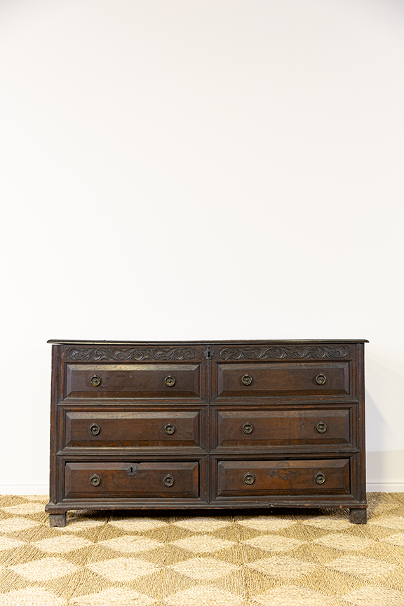Antique Chest of Drawers