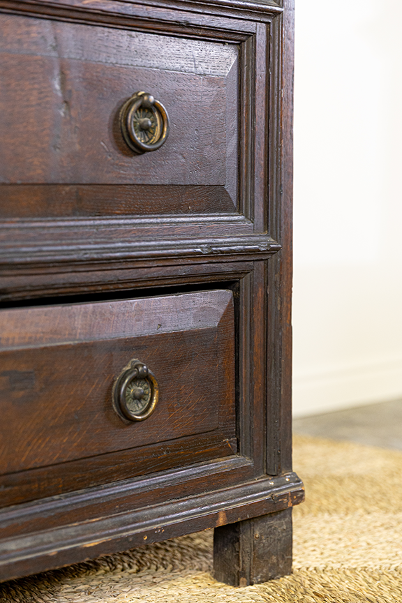 Antique Chest of Drawers