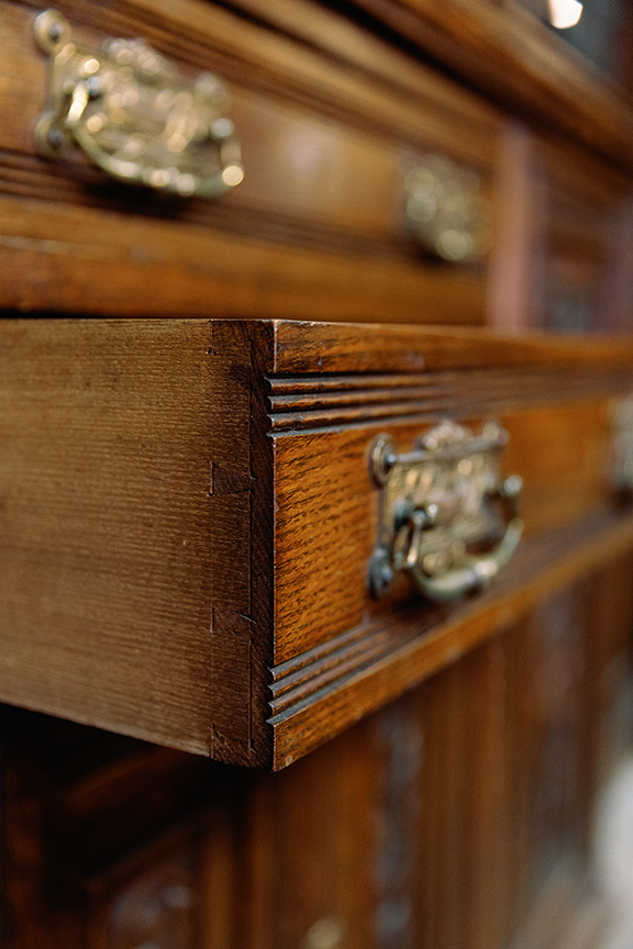 Victorian Carved Walnut Mirror Backed Sideboard