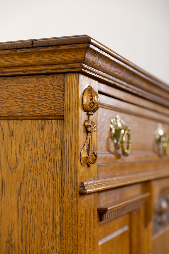 Shaplund & Petter Oak Buffet