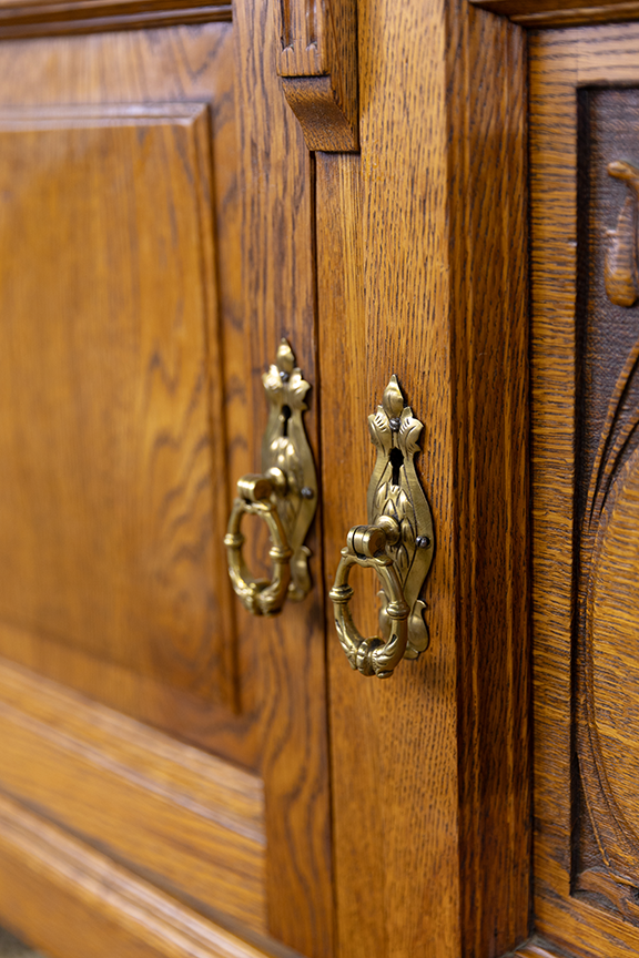 Shaplund & Petter Oak Buffet